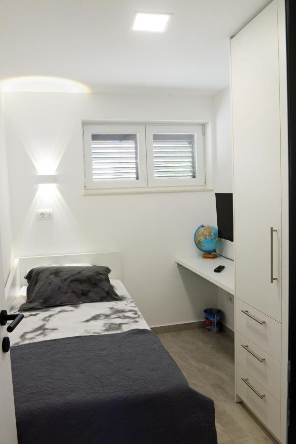 Apartman Milena Солин Экстерьер фото